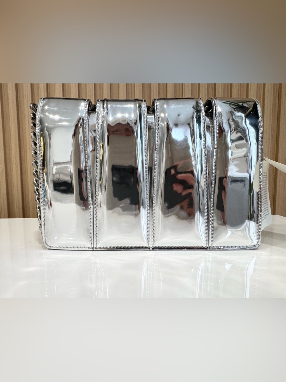ALEXANDER MCQUEEN The Slash Embellished Cut-out Mirrored-Leather Shoulder Bag - Picture 5 of 16